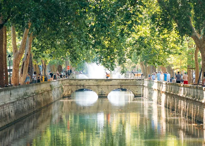 Le Petit Colbert Yourhosthelper Nîmes