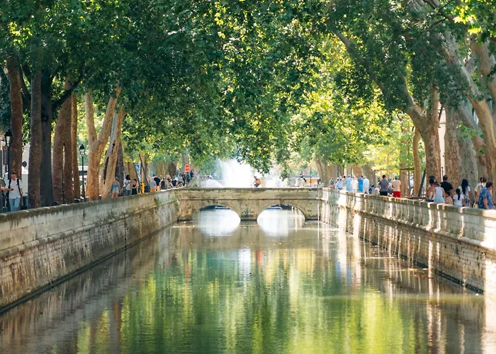 Apartment Le Petit Colbert Yourhosthelper *